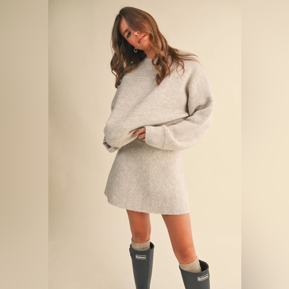 Chai Latte Knit Set NWT